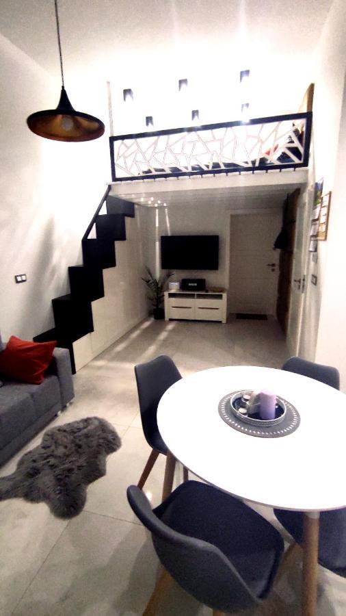 Apartament W Stylu Loft Jelenia Góra Екстериор снимка